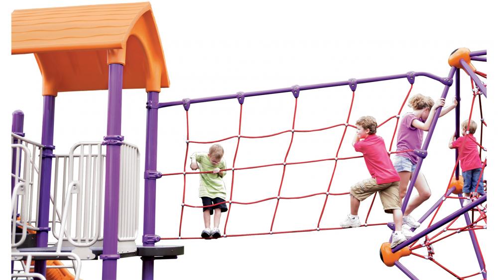 Deck-to-PlayWeb® Rope Climber